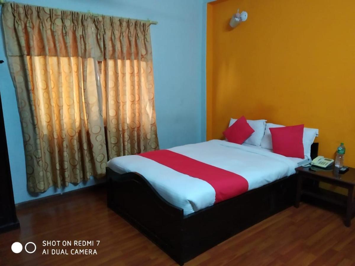 Dream Inn Pokhara Esterno foto