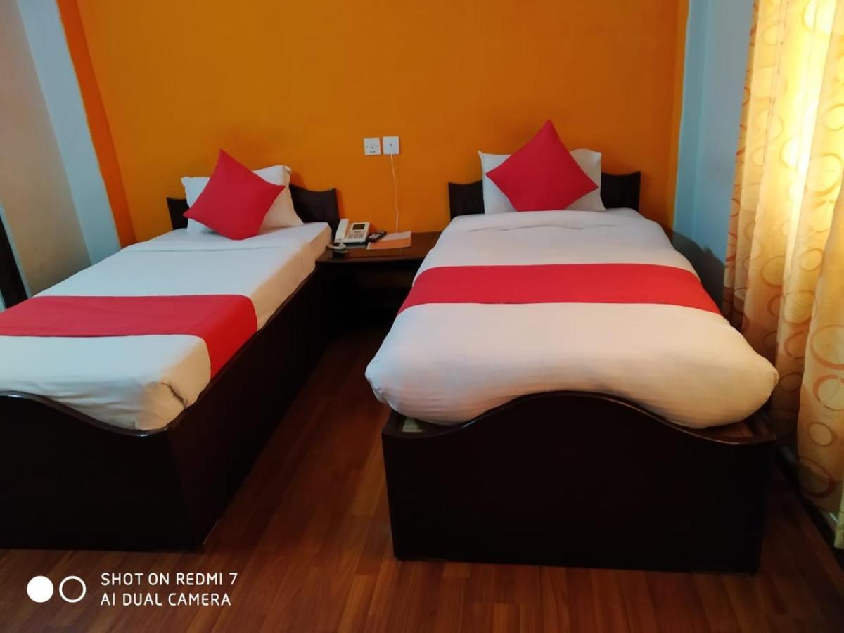 Dream Inn Pokhara Esterno foto